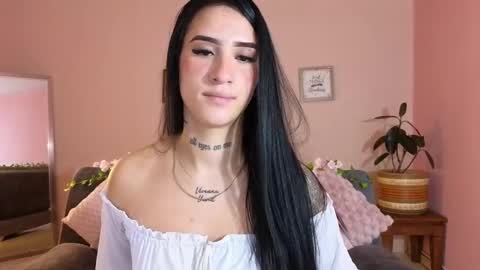 Mei online show from October 11, 11:36 am