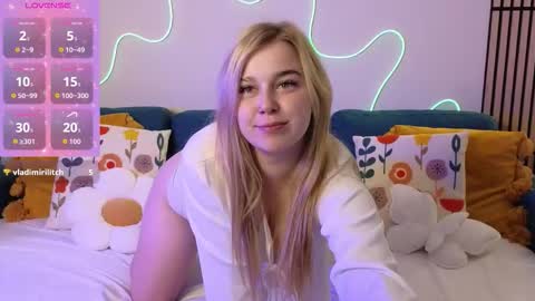 Mel online show from October 15, 9:01 am