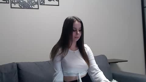 meladams online show from March 1, 8:21 pm