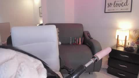 melan_owen online show from January 16, 11:06 am