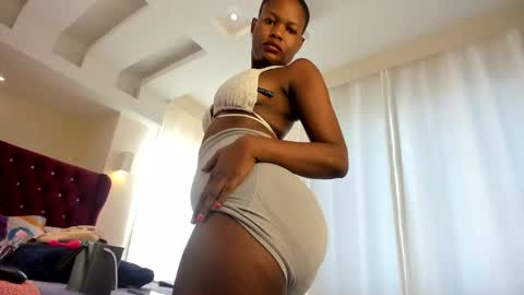 melania76 online show from February 9, 4:48 am