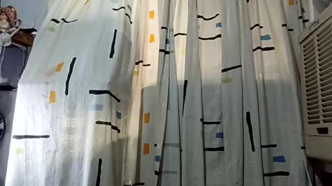 melaniehanzelnut online show from January 5, 5:49 pm