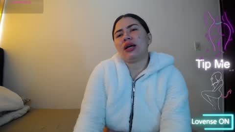 Melanie Parker online show from March 26, 12:51 pm