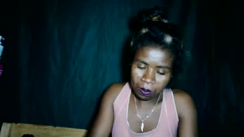 melanih online show from June 11, 9:17 am