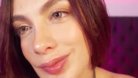 MelanyLuv online show from December 14, 11:21 pm