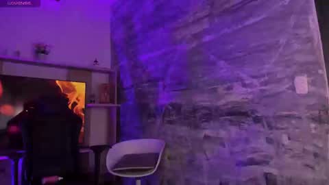 MelanyLuv online show from March 25, 9:28 pm