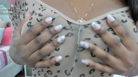 Melanie online show from January 31, 11:35 am