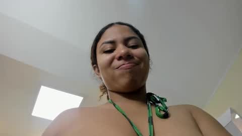 M E L I N A  online show from December 15, 7:30 pm