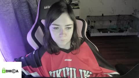 melisanilson online show from February 28, 12:43 am