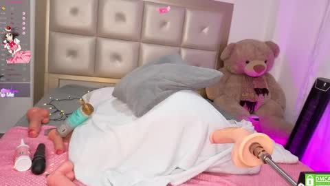 melissa_luu online show from March 30, 10:20 pm