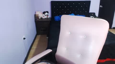 Melissa online show from December 5, 12:17 pm