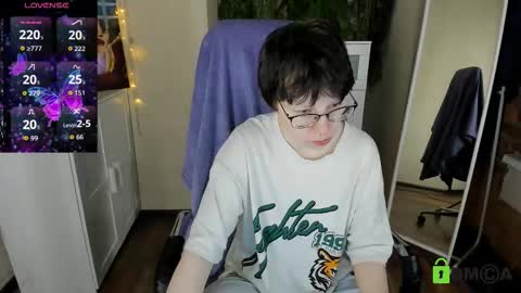 Melissa online show from September 30, 8:57 pm