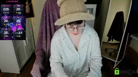 Melissa online show from September 9, 9:25 pm