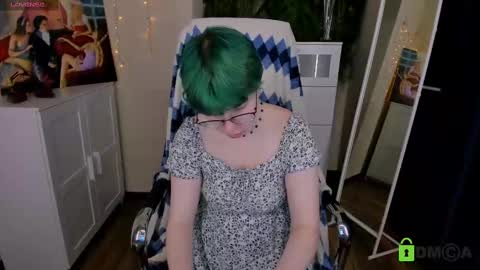 Melissa online show from February 24, 8:47 pm