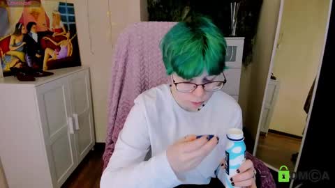 Melissa online show from March 4, 5:32 am