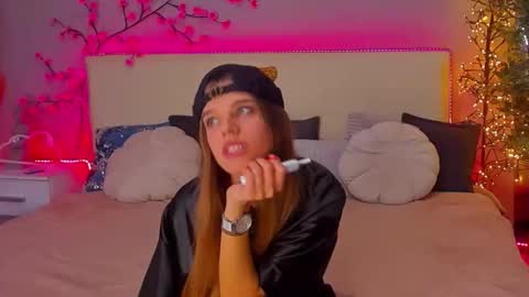 MelissaCrayzy online show from November 23, 12:29 pm