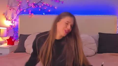 MelissaCrayzy online show from March 12, 8:28 am