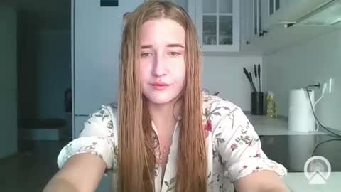 melissalii online show from July 18, 10:07 am