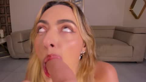 Call me Meli online show from December 20, 2:59 am