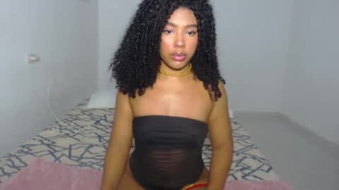 mell_rossi online show from December 16, 8:53 am