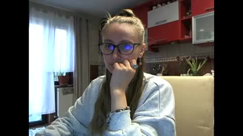 Melly online show from March 10, 7:33 am