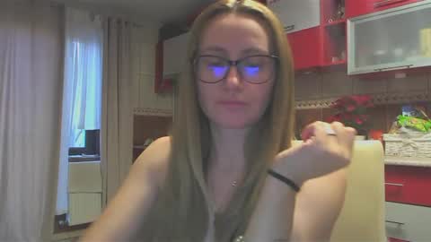 Melly online show from January 16, 7:49 am