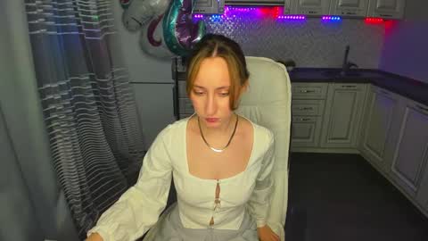 Kaylie online show from February 6, 3:48 am