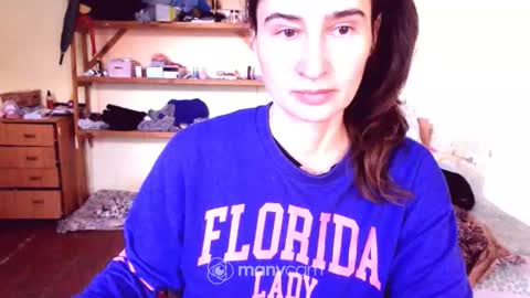 Yummygirl online show from November 1, 6:50 am