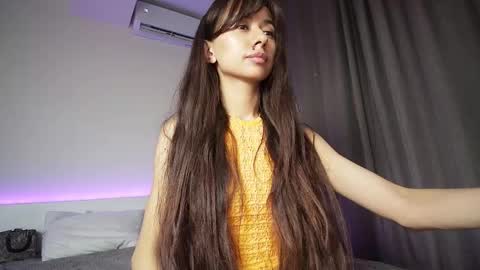 meriannabell online show from November 13, 12:37 pm