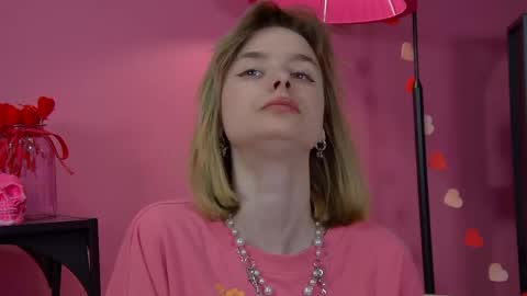 Merlin online show from April 16, 9:39 pm