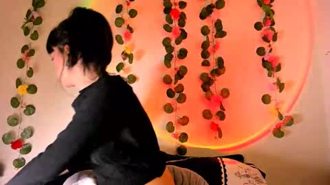 Diane 3 online show from March 10, 8:39 am