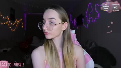 Sara online show from March 4, 5:08 pm