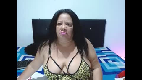 mhia1972 online show from February 8, 12:28 pm