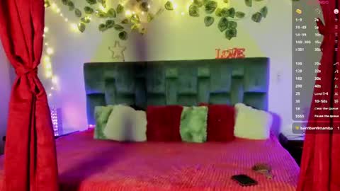 mia___velvet__ online show from June 17, 3:19 am