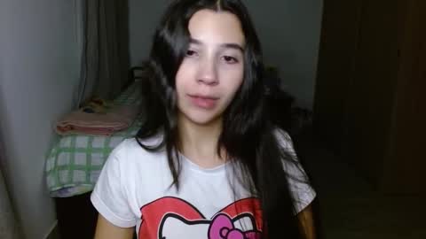 Mia online show from September 27, 3:36 am