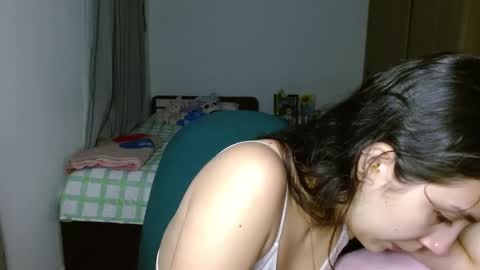 Mia online show from October 7, 1:32 am