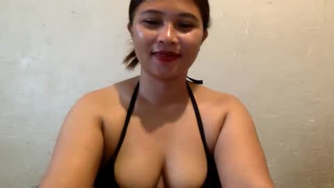 mia_bella04 online show from January 13, 11:53 pm