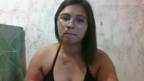 mia_bella04 online show from March 12, 1:36 am