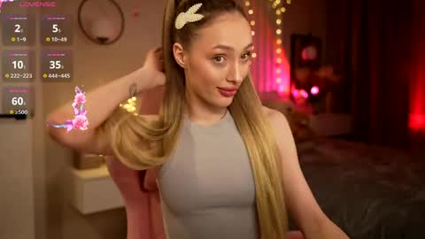 Just call me Kitty online show from March 22, 4:24 pm