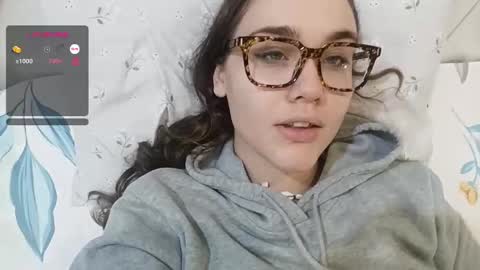 mia_boone online show from December 15, 11:23 am