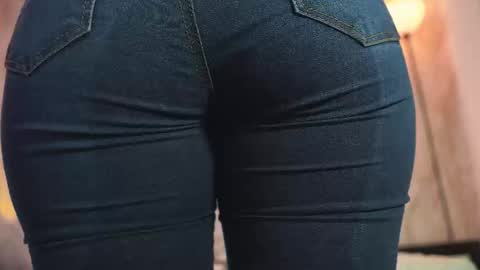 Anna online show from February 1, 7:12 pm