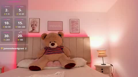 mia_corner online show from October 23, 10:16 pm