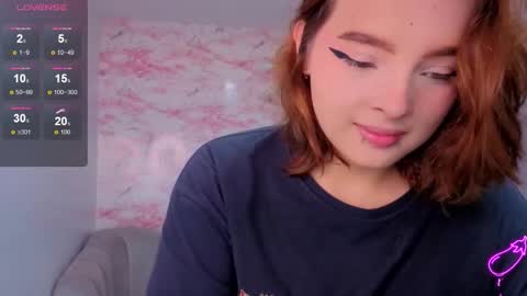 Mia online show from February 11, 2:51 pm