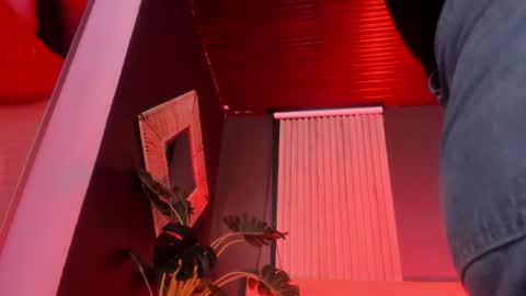 Val  online show from September 18, 12:15 pm