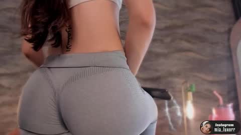 mia_luxor online show from March 8, 11:47 am