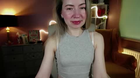 Mia online show from February 23, 7:38 am