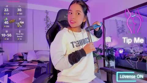 mia rousse25 online show from March 23, 3:18 pm