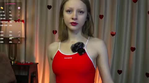 Mia online show from February 13, 3:03 pm