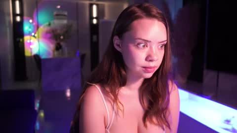 VixenMia online show from February 22, 3:40 am