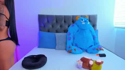    online show from October 16, 2:20 pm